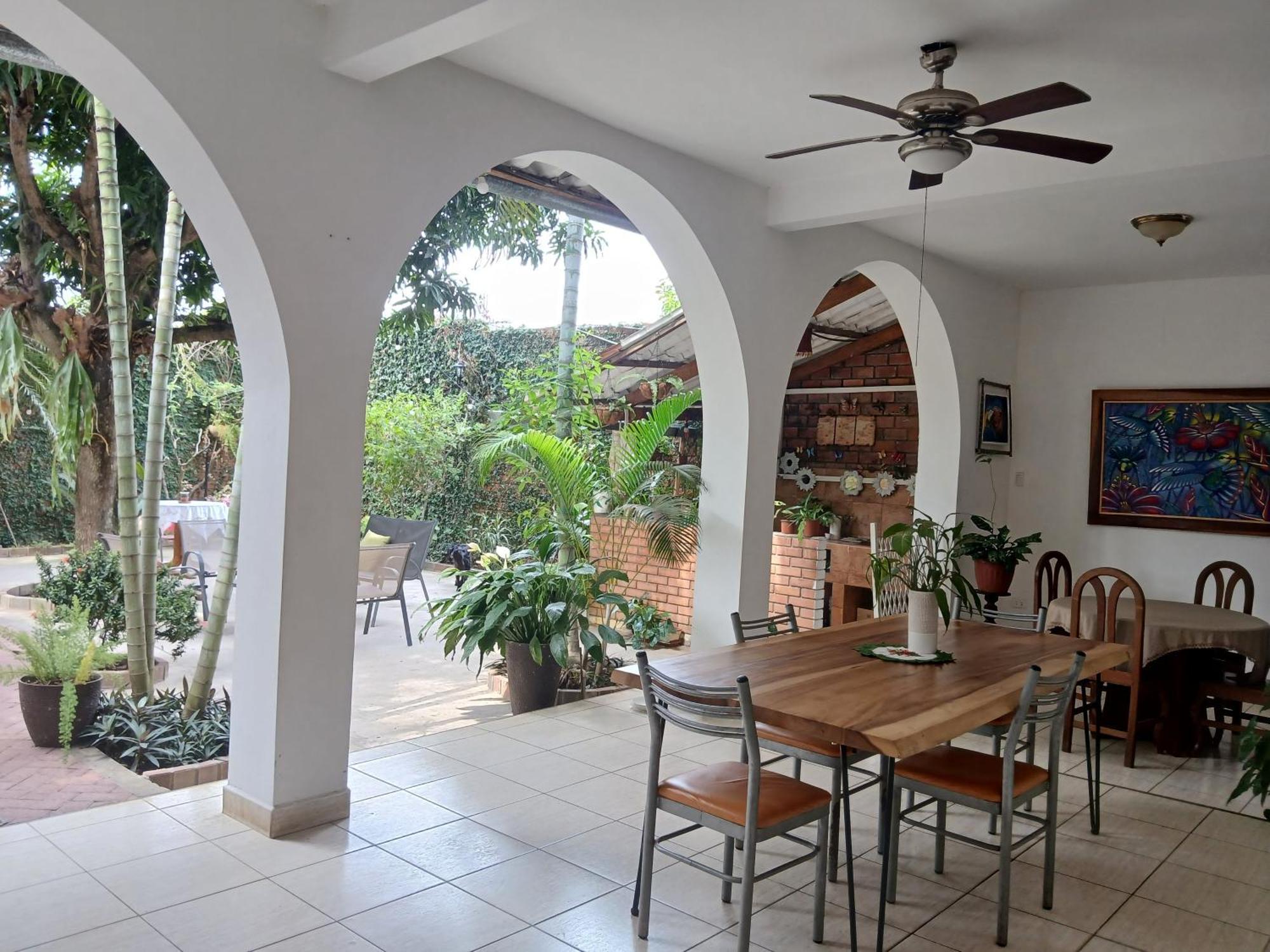 Alojamiento Familiar Custodia Tarapoto Exterior foto